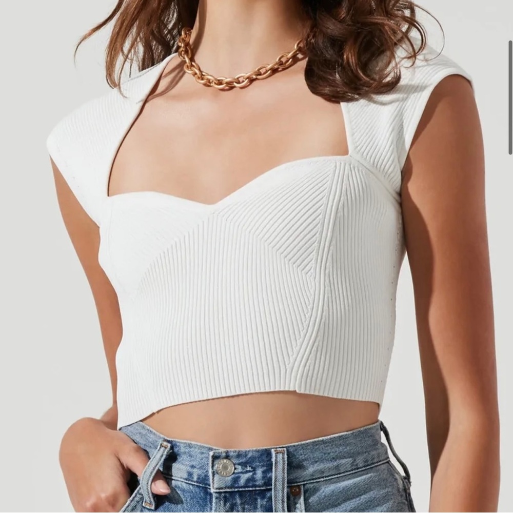ASTR the Label white square neck top